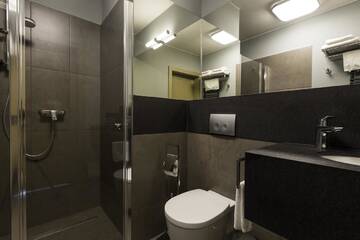 Фото номера Двухместный номер с 1 кроватью Проживание в семье Grand House г. Mogilany 4